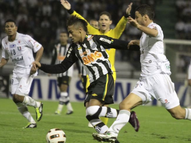 Once Caldas 0 - 1 Santos en la Copa Libertadores 2011