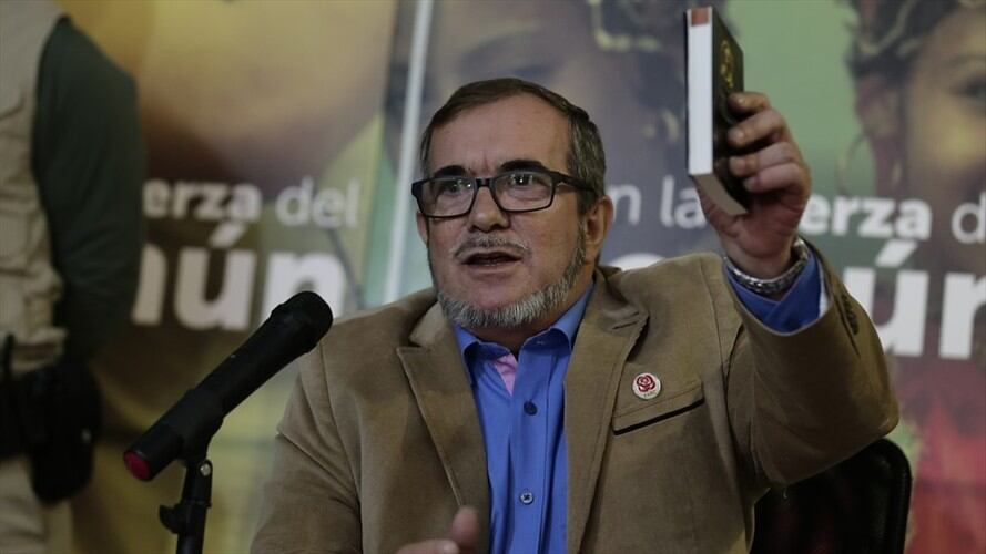 Una delegación de la Dirección del partido Farc, encabezada por Rodrigo Londoño “Timochenko”, se reunieron con los expresidentes de España y de Chile. Foto: Colprensa