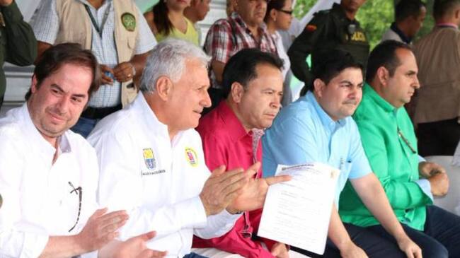 Alcalde acompañado del Gobernador William Villamizar