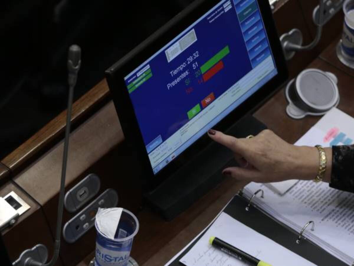 Congreso aprobó proyecto que busca rescatar 6 billones de pesos de cuentas bancarias abandonadas