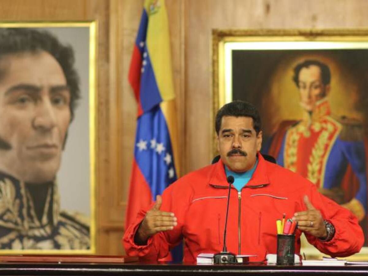 Maduro reconoce que es necesario replantear su proyecto revolucionario