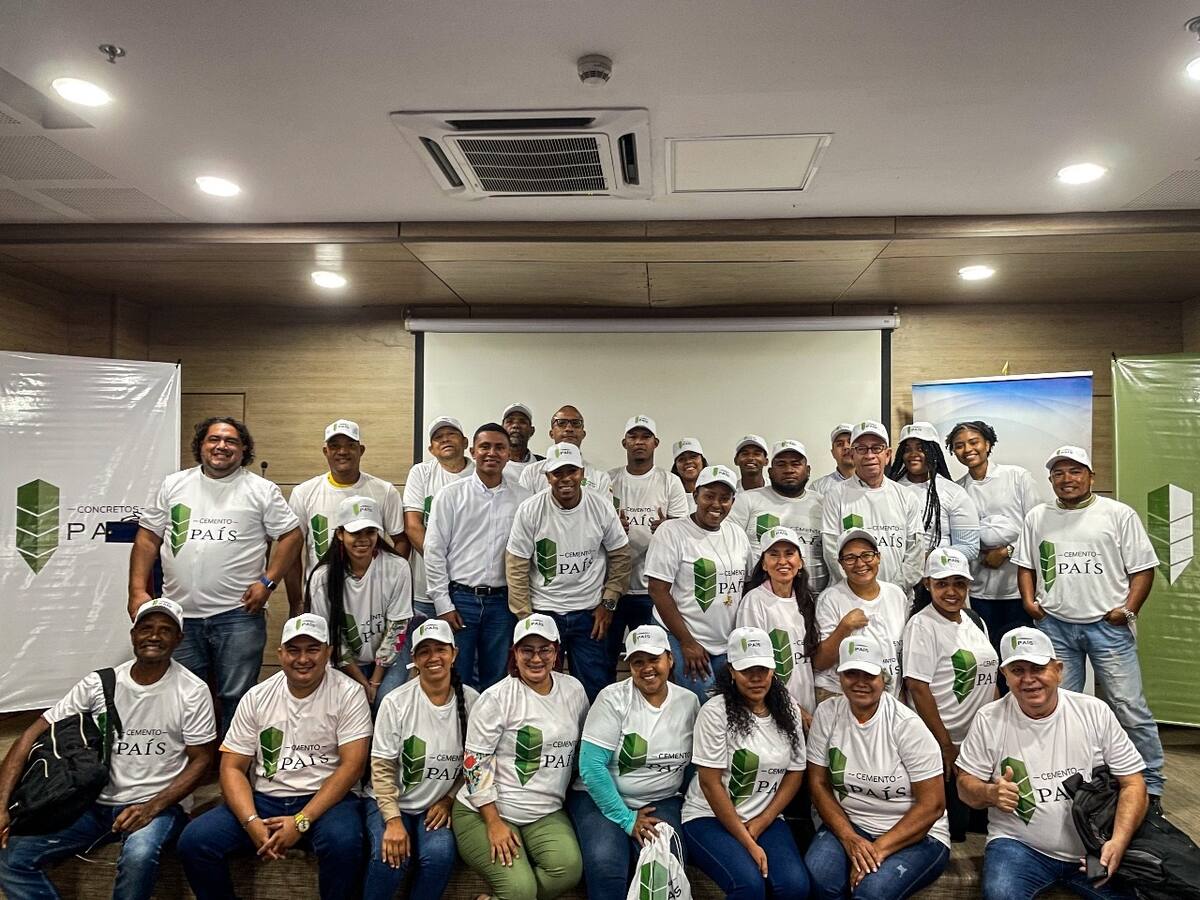 Cemento País y CAMACOL se unen para capacitar a maestros de obra