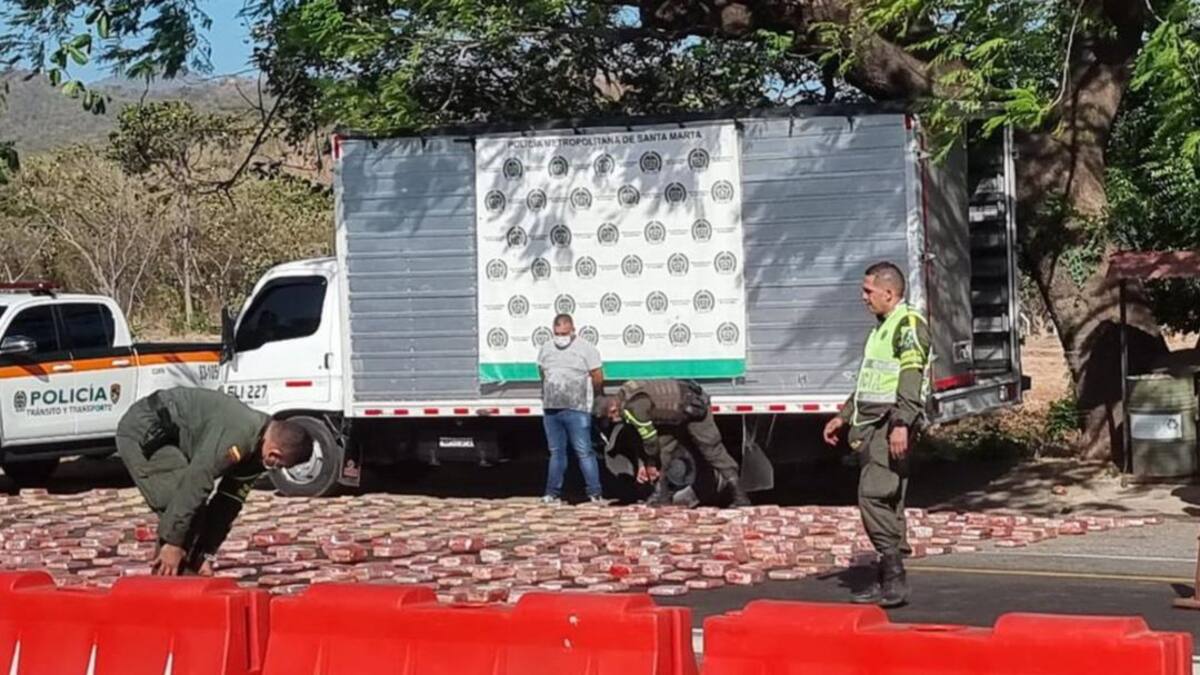 Golpe al narcotráfico en Santa Marta: cae un furgón cargado con cocaína