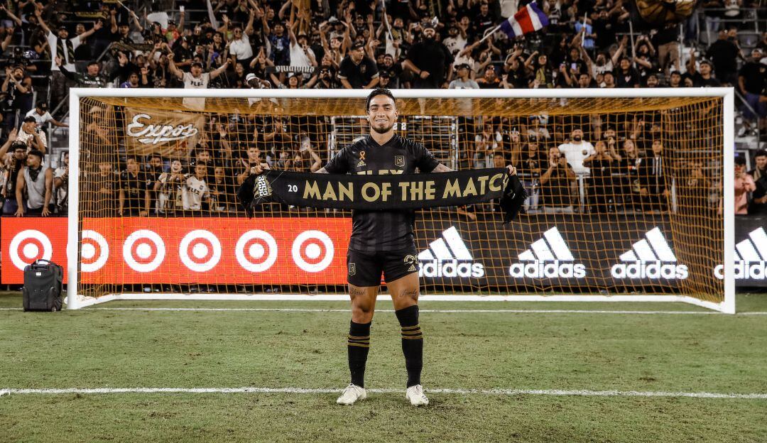 Cristian Arango con Los Ángeles FC luego de su victoria ante Real Salt Lake