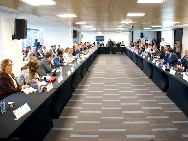 Ministros designados del Gobierno entrante celebran mesa técnica con la Contraloría | Suministradas
