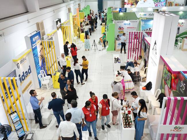 De igual forma, se adelantó una rueda de negocios que contó con la presencia de compradores regionales y nacionales, donde sus participantes reportaron expectativas de negocios de 1800 millones de pesos en 500 citas de negocios.