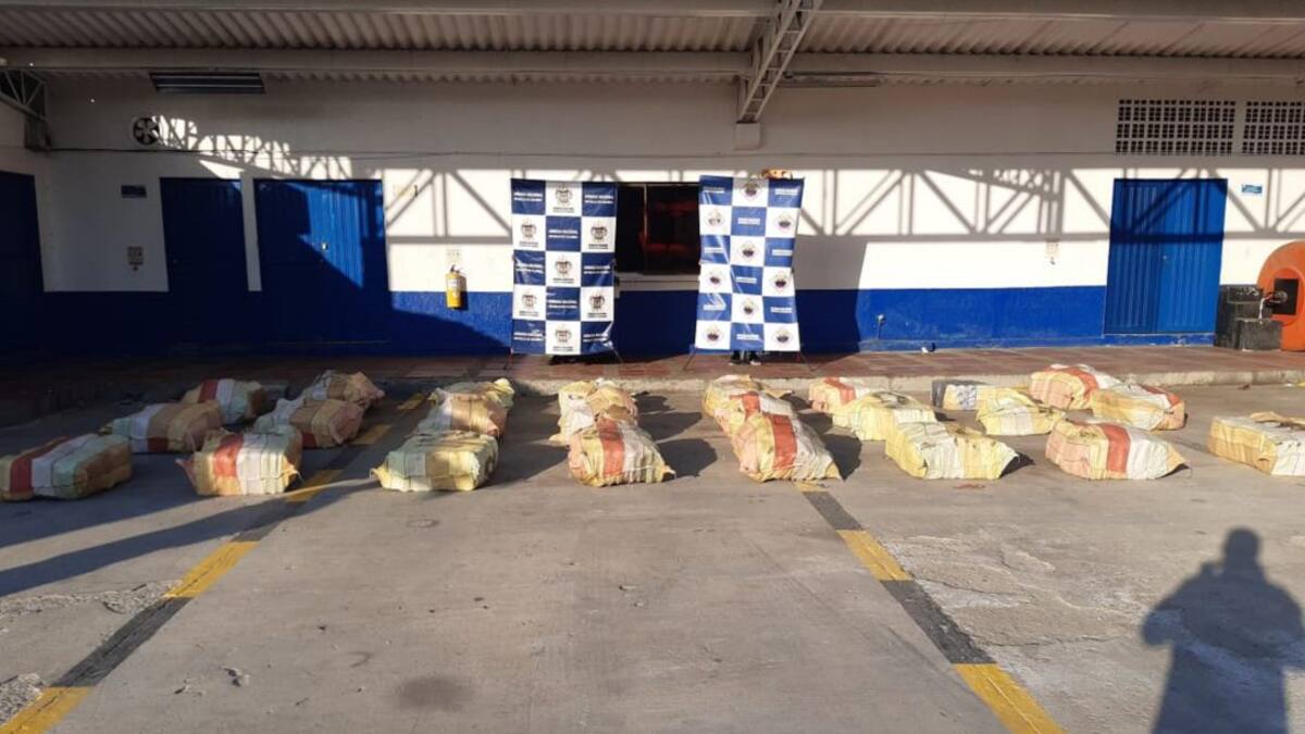 Decomisan una tonelada de marihuana cerca del Parque Isla de Salamanca