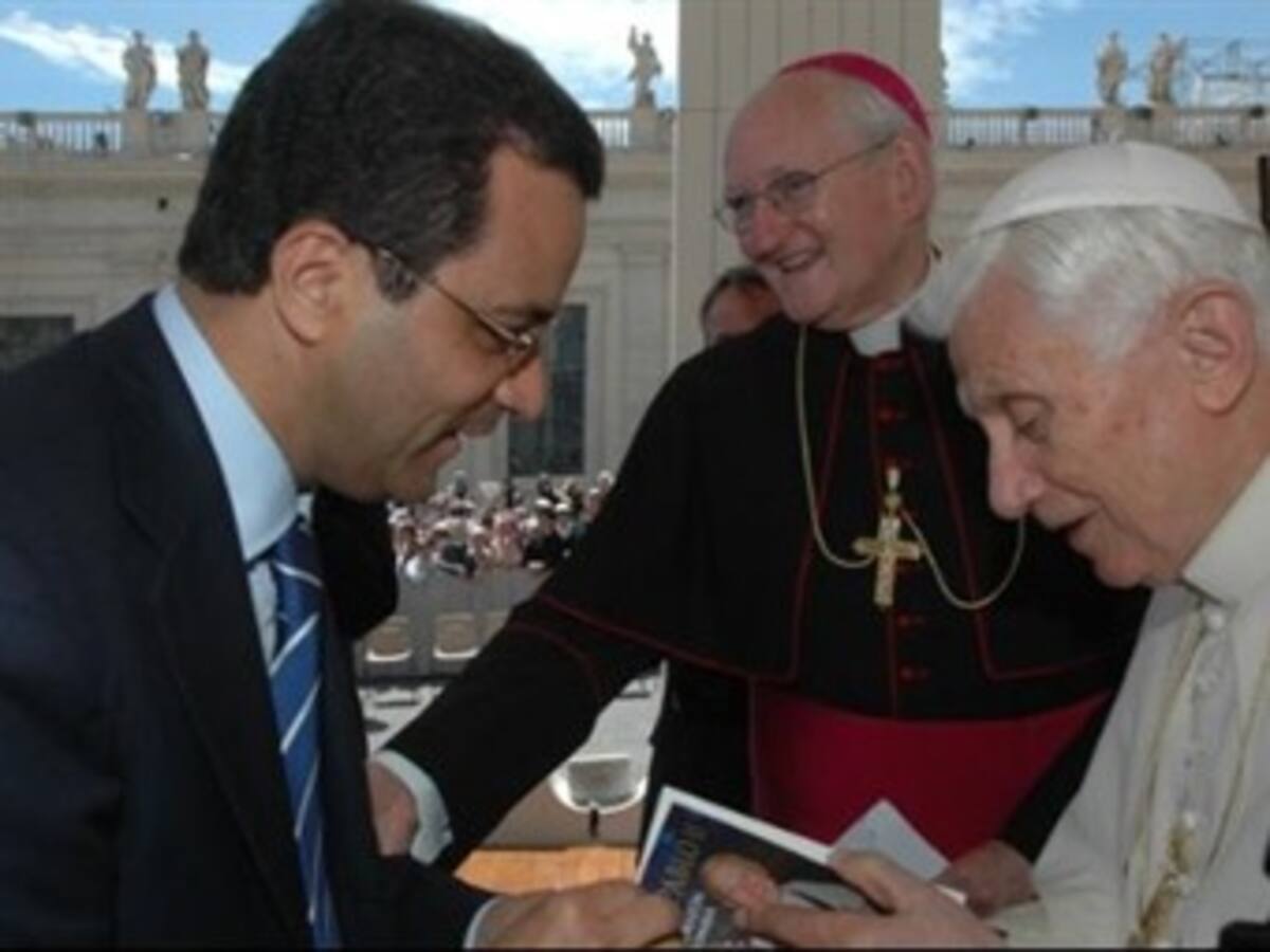 "Benedicto XVI se preguntaba por qué Colombia, con tantas cosas positivas, no está en paz"