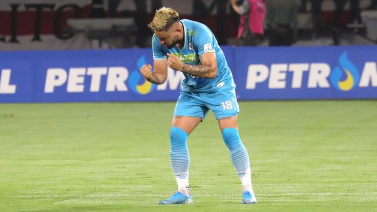 Israel Alba: "El primer objetivo es ir a la fase de grupos en Sudamericana"