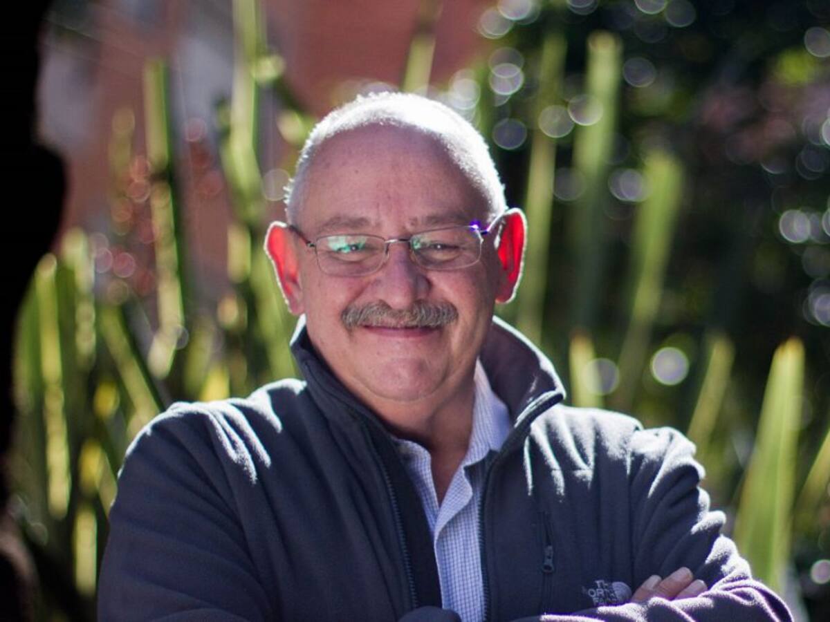 Con un agregado Benito Taibo celebra 10 años de “Persona Normal”