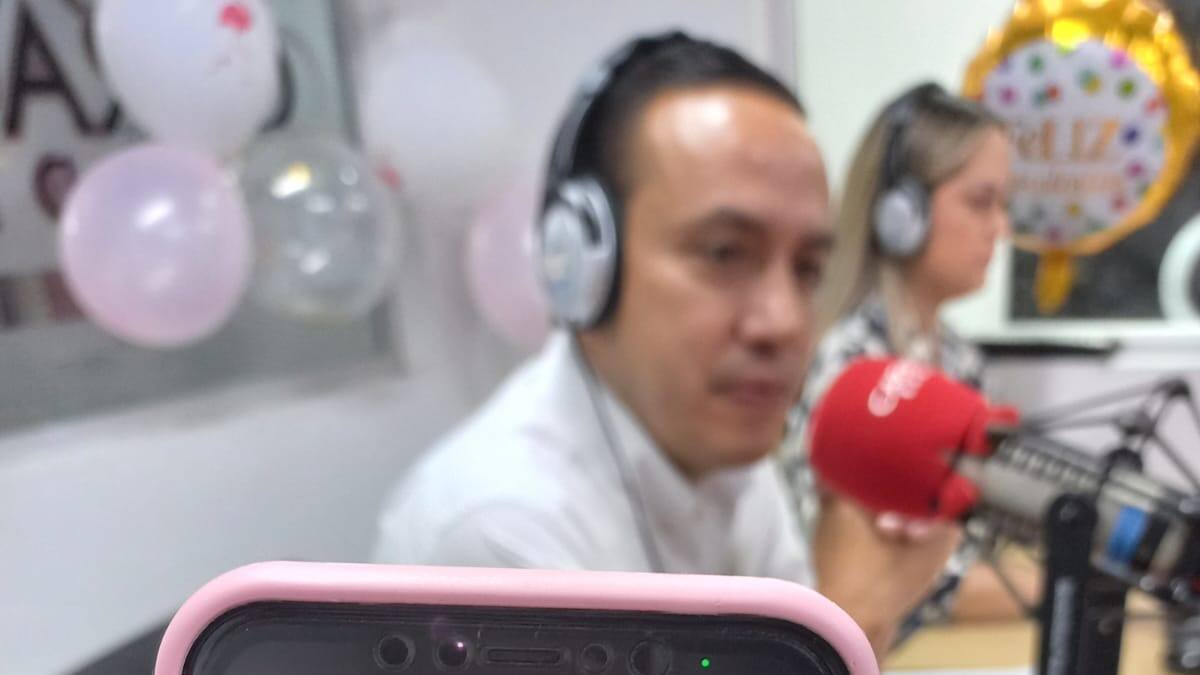 Gobernador de Santander revela reuniones de candidatos a cargos de elección popular con su familia