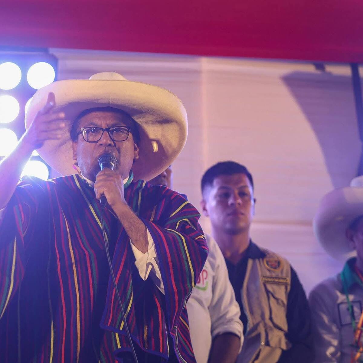 Justicia peruana revisará pedido de juicio a candidato presidencial Roberto Sánchez