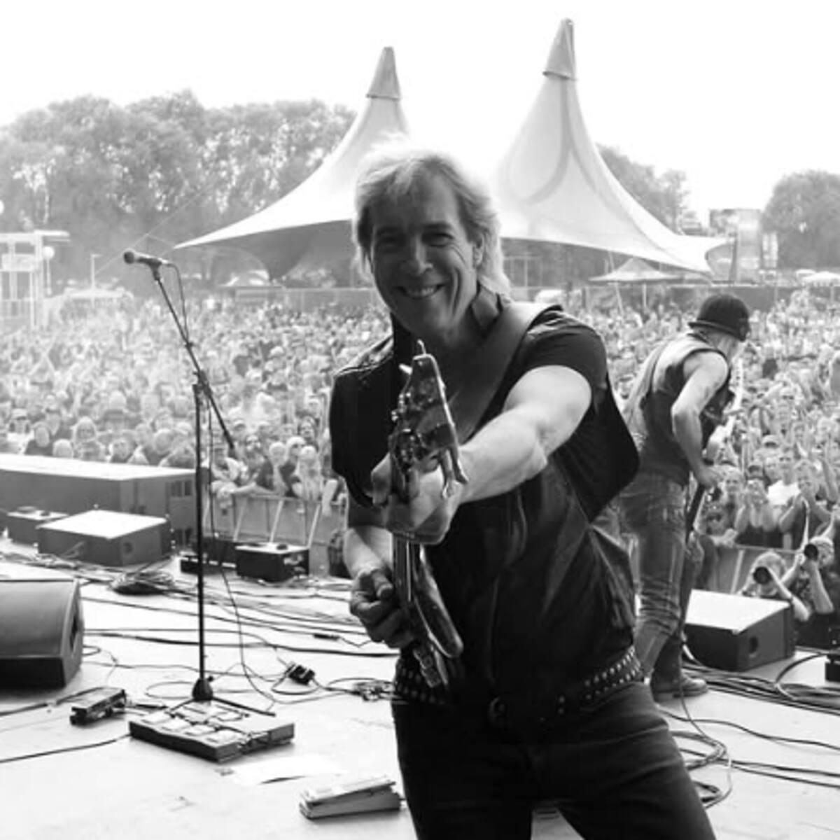 Muere exbajista de la banda de rock Scorpions, Francis Buchholz, conocido por “Wind of Change”