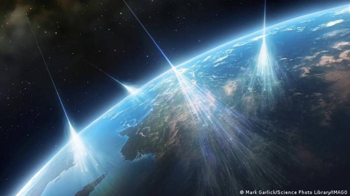 Detectan por primera vez neutrinos “fantasma” emitidos por galaxia cercana