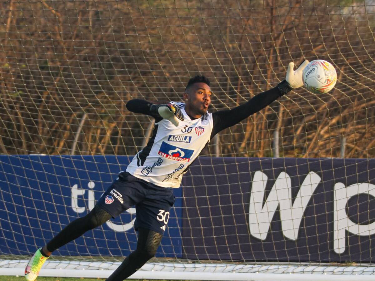 Jefferson Martínez se tiene confianza y cree que debe seguir siendo el titular en Junior