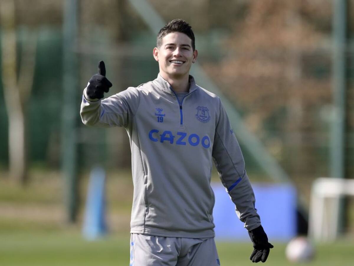 Carlo Ancelotti: “James está motivado y físicamente está bien”