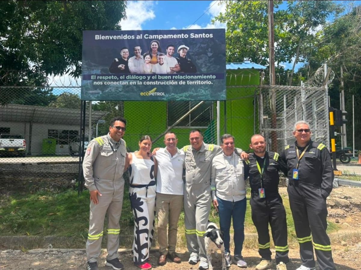 Presidente de Ecopetrol, Ricardo Roa, genera controversia por visitas a campamentos durante licencia