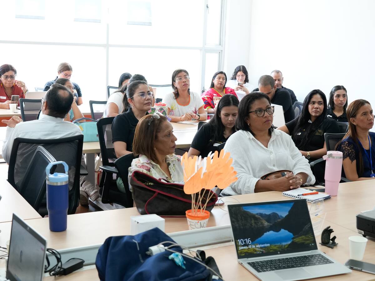 Distrito ofrece 50 cupos para cursos de emprendimiento joven en Bogotá