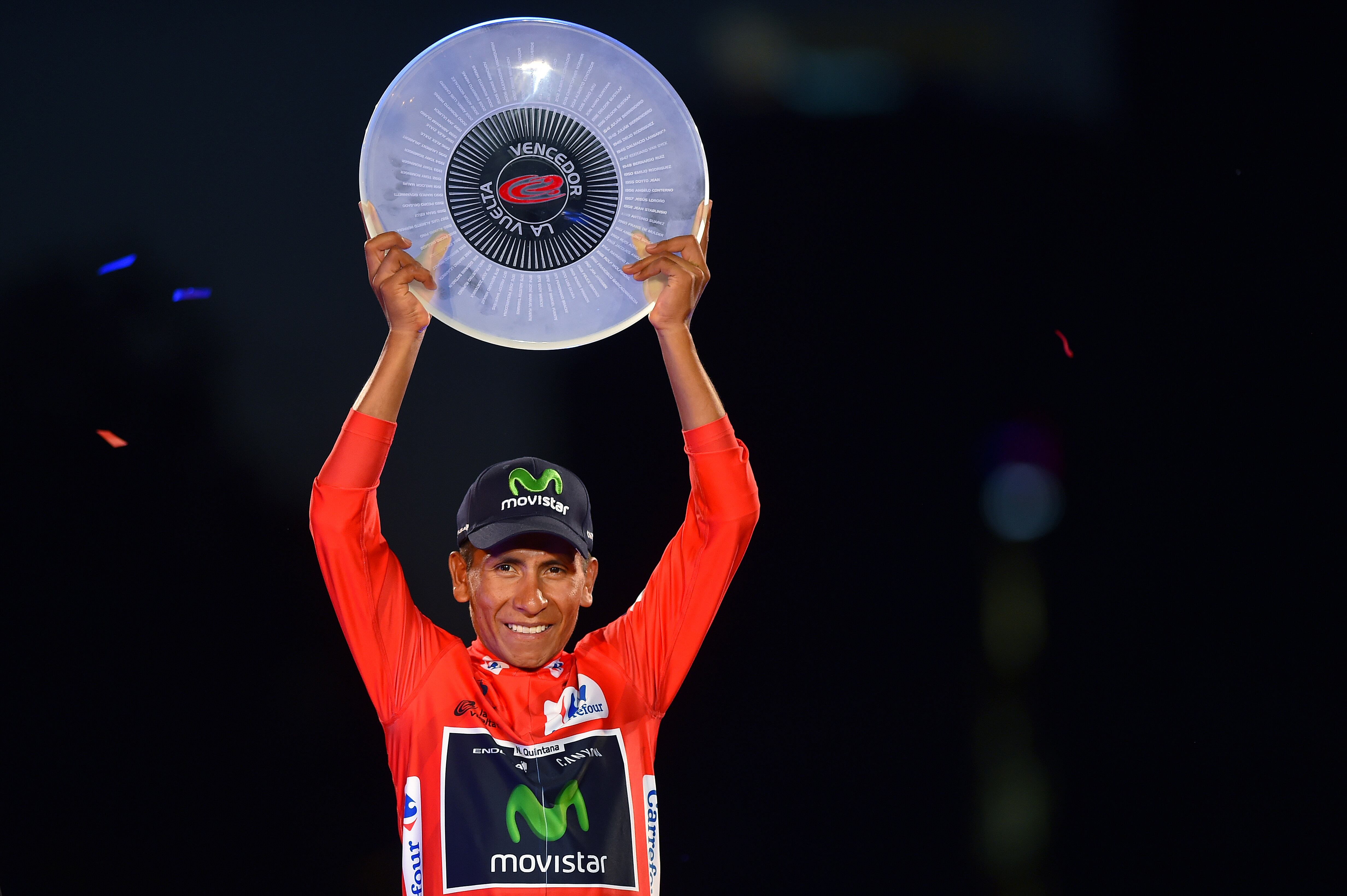 Nairo Quintana celebra su título de la Vuelta a España en el 2016. (Photo by Tim de Waele/Tim De Waele/Corbis via Getty Images)