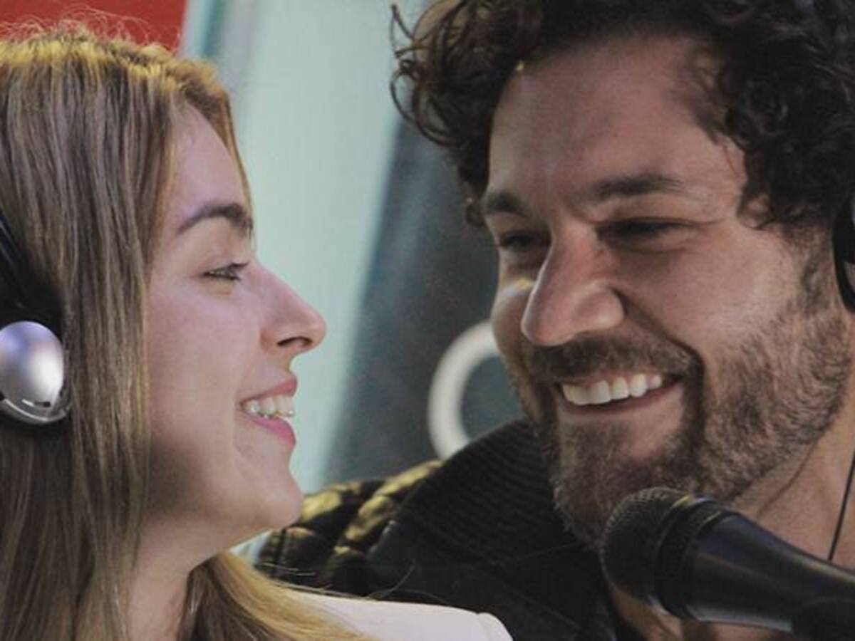 Pareja en la vida, en la tv y ... ¿ahora en el canto?