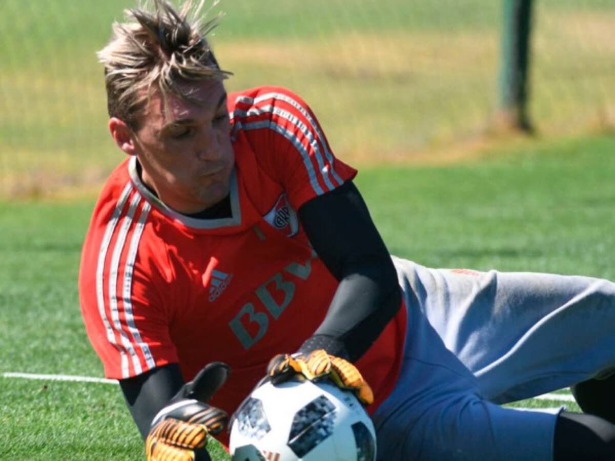 Jorge Sampaoli se reunirá con Franco Armani y le hará seguimiento