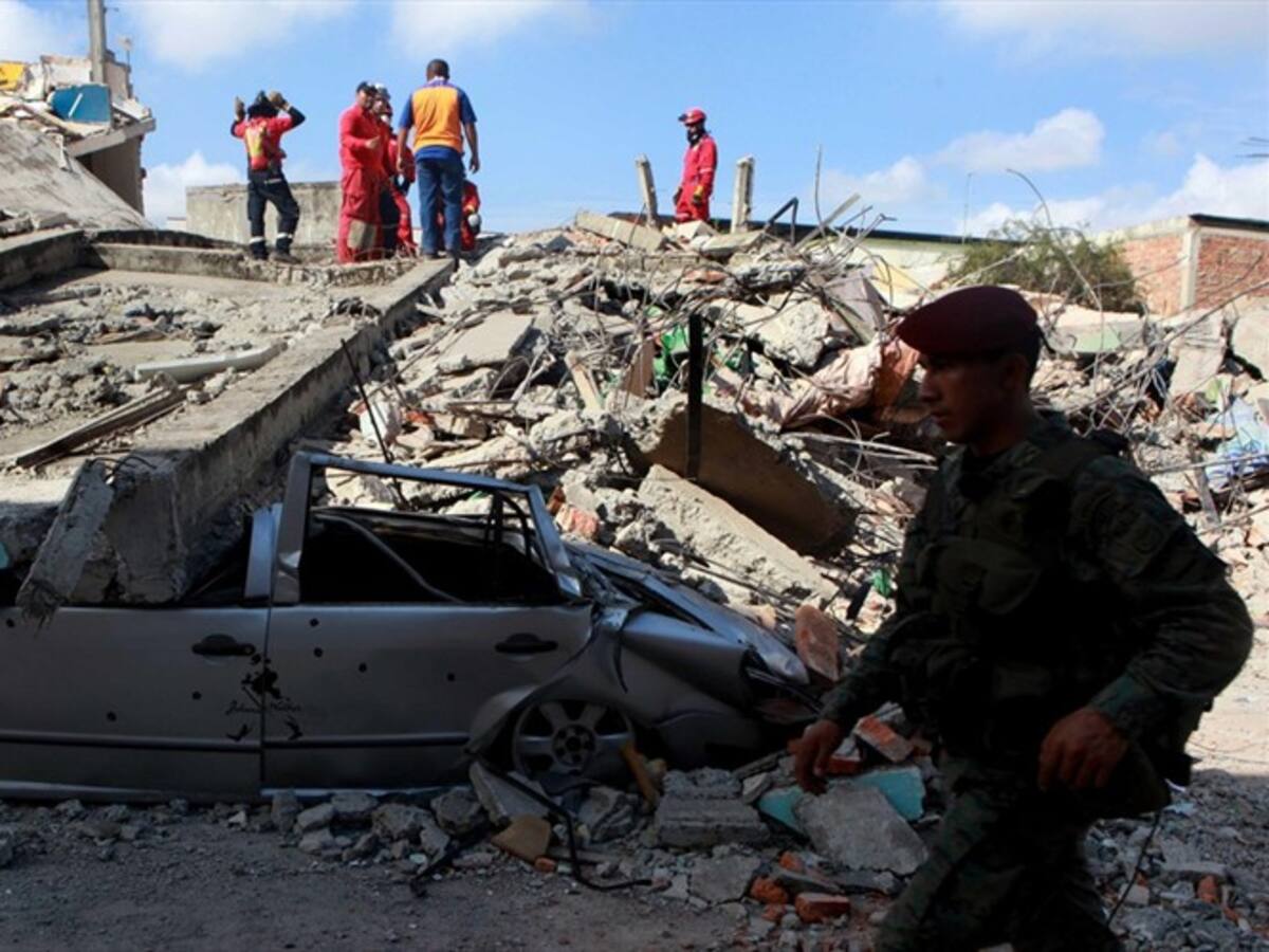 Ecuador activa protocolo para recepción de ayudas en Colombia
