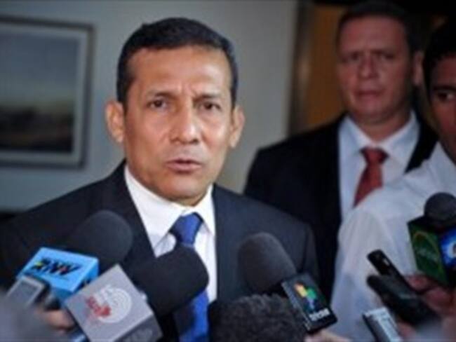 Perú envía dos coroneles de la Policía para ayudar en rescate de secuestrados por el ELN