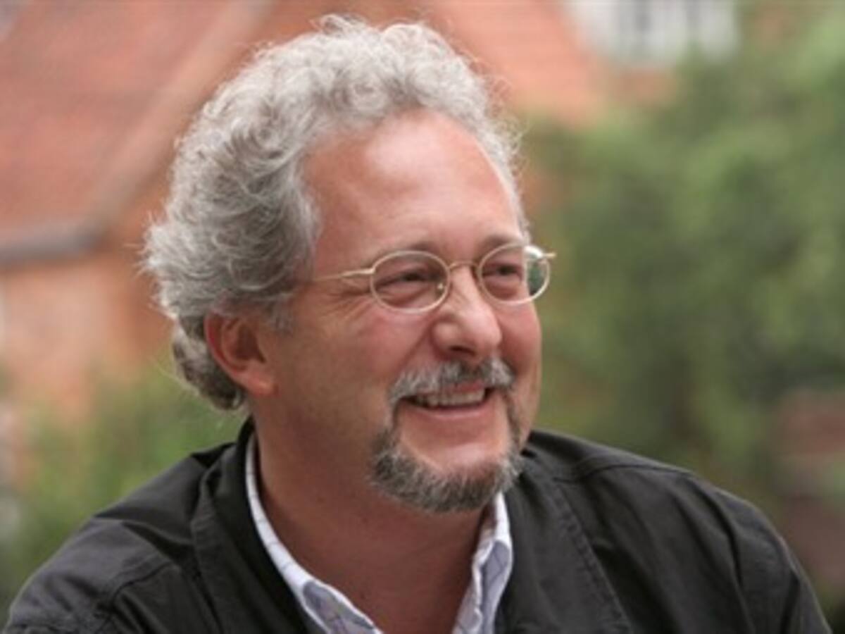 Héctor Abad Faciolince participará en la inauguración de VivAmérica