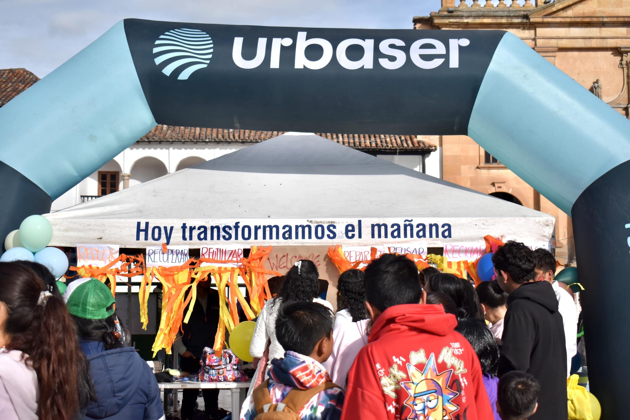 El Concejo analiza un proyecto que busca autorizar al alcalde para mantener la participación del municipio en la sociedad Urbaser