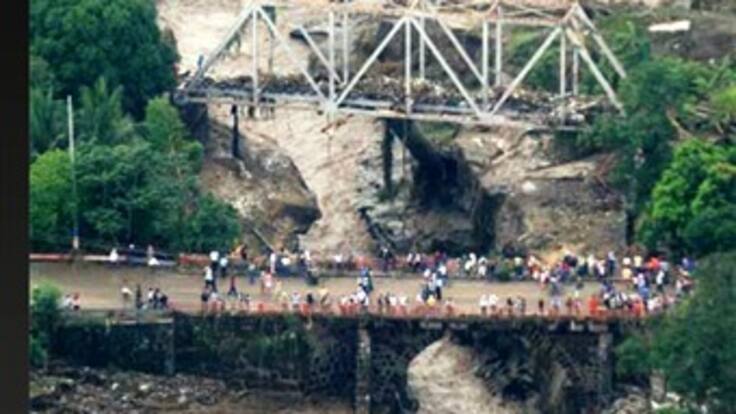 124 muertos y siete mil damnificados por lluvias en el Salvador