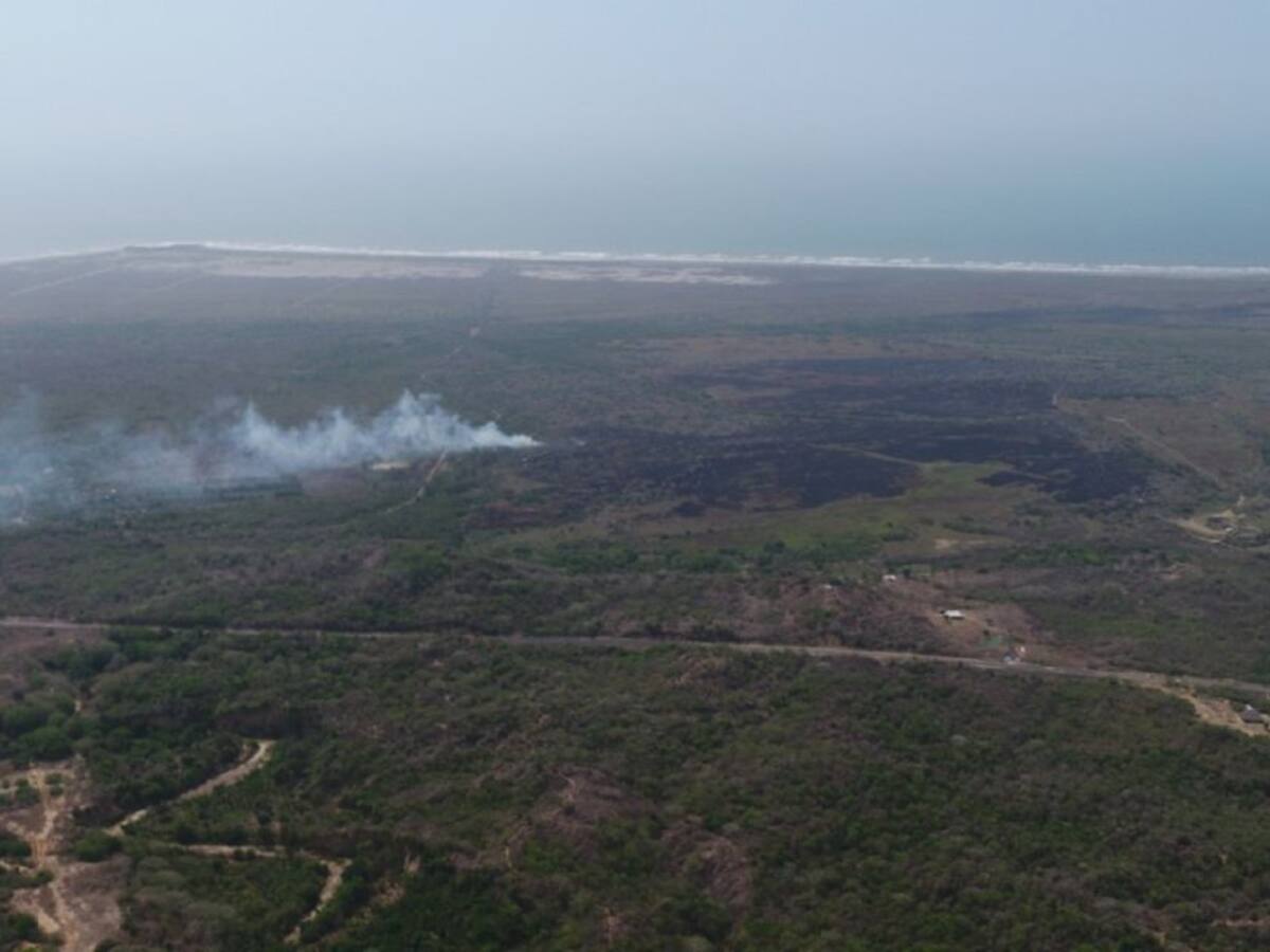 Gestión del Riesgo investiga causas de capa de humo en Cartagena