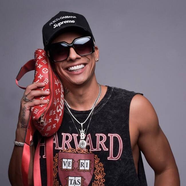 Supremo rinde tributo a sus raíces con su nuevo sencillo ‘Cumbia’