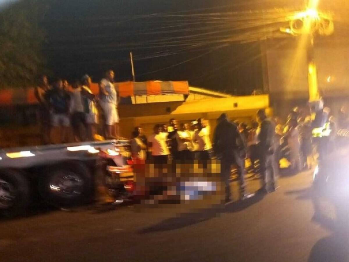 Falleció motociclista tras chocar con una tractomula en Cartagena