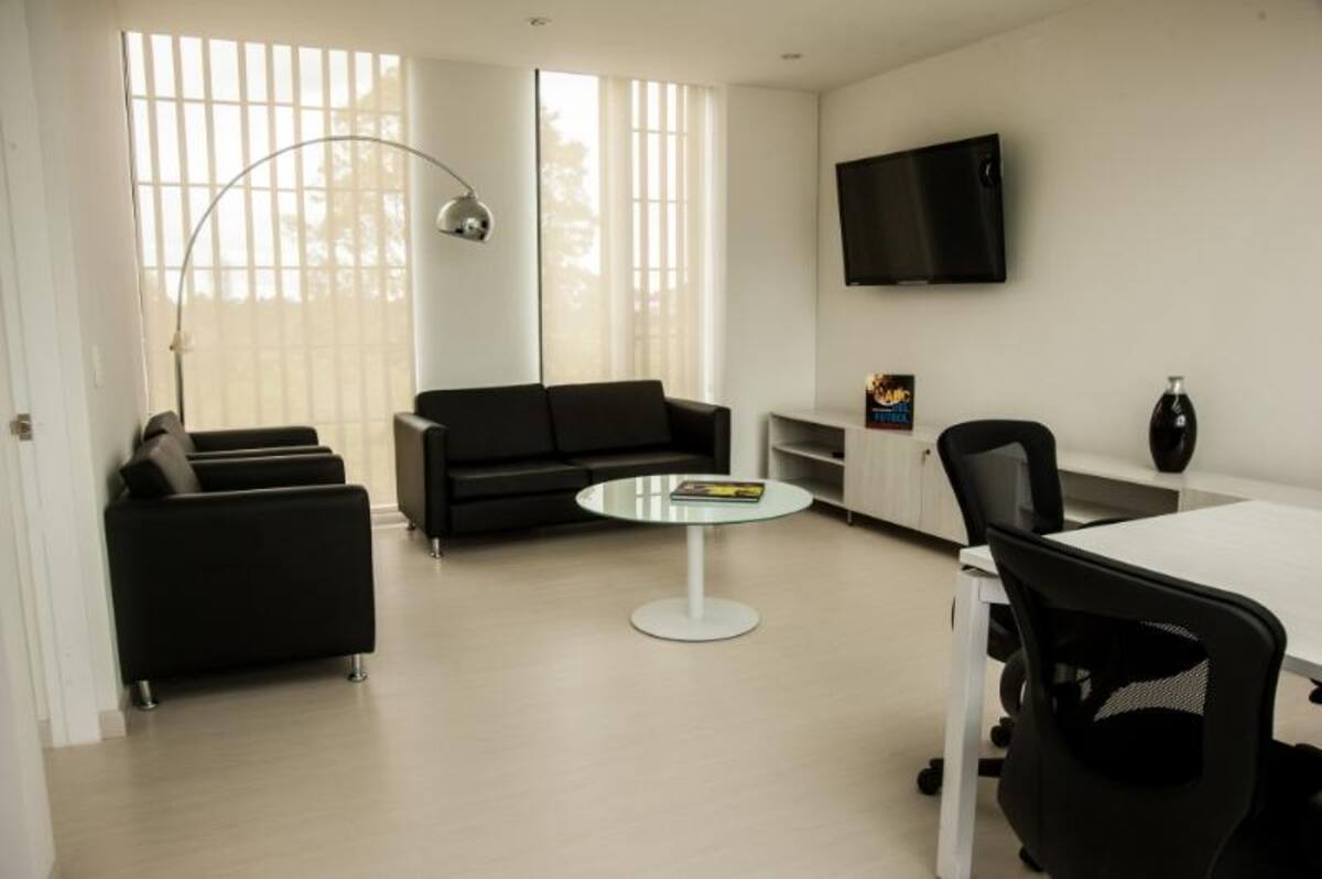 Sala de la habitación del Director Técnico.