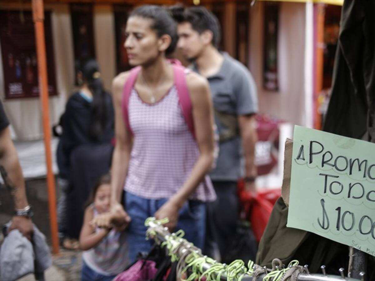 Se mueven $760 mil millones cada año en Bogotá en compra y venta de pequeños negocios