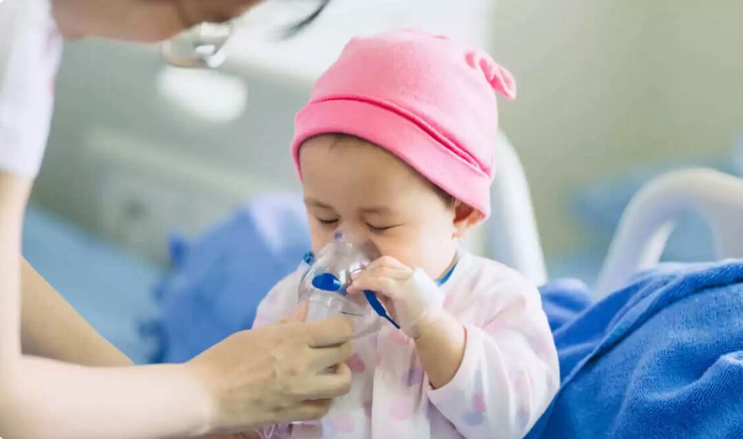 El grupo poblacional que preocupa por la mayor tasa de hospitalización, son los niños menores de 5 años. Foto | Internet