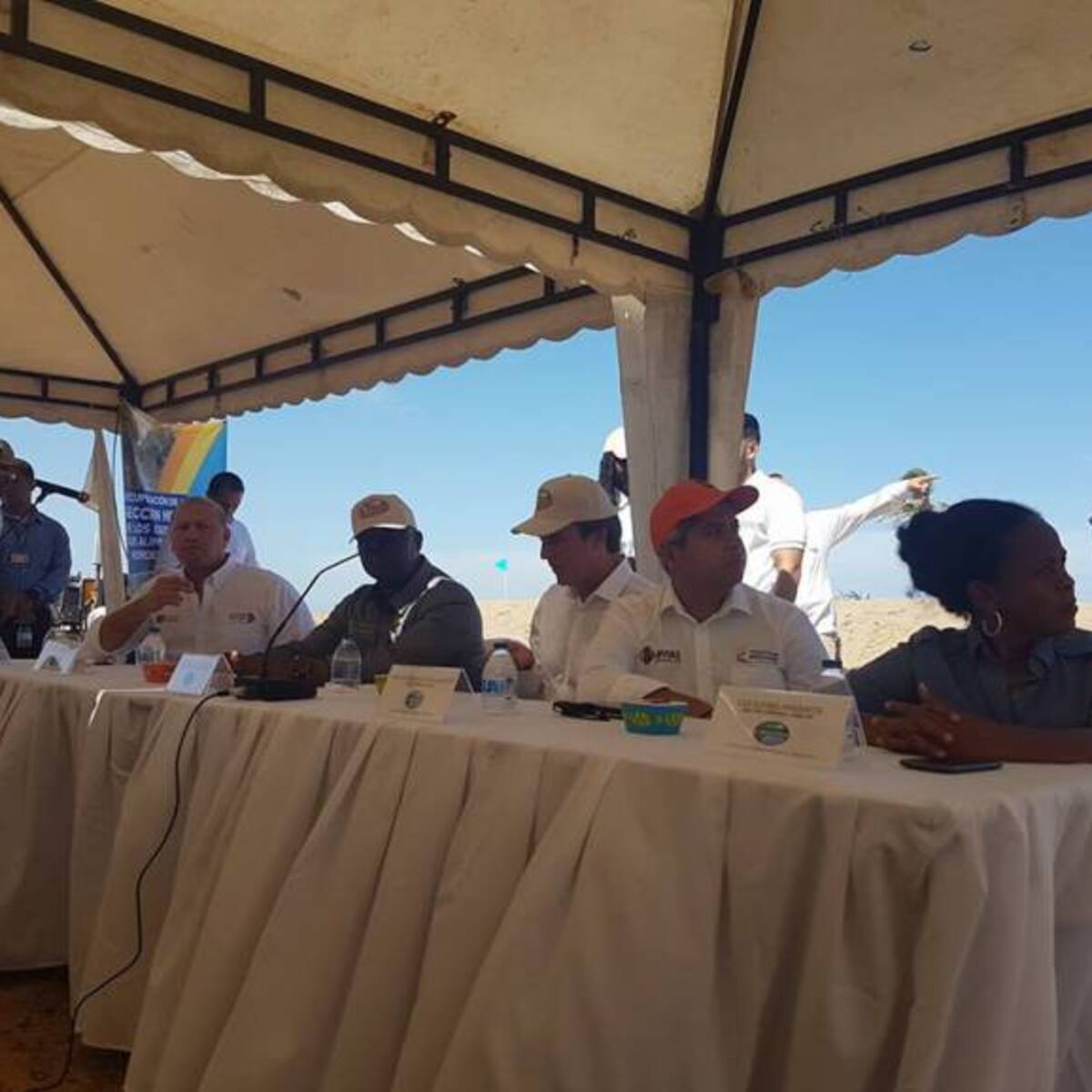 Entregan obras hidráulicas para la recuperación de la Ciénaga Grande