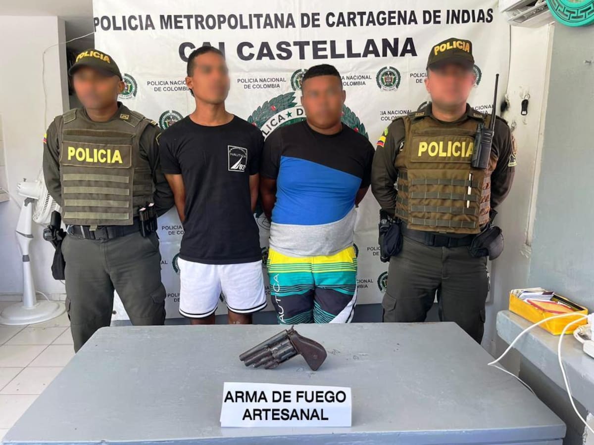 Con arma hechiza de cuatro cañones fueron sorprendidos dos delincuentes