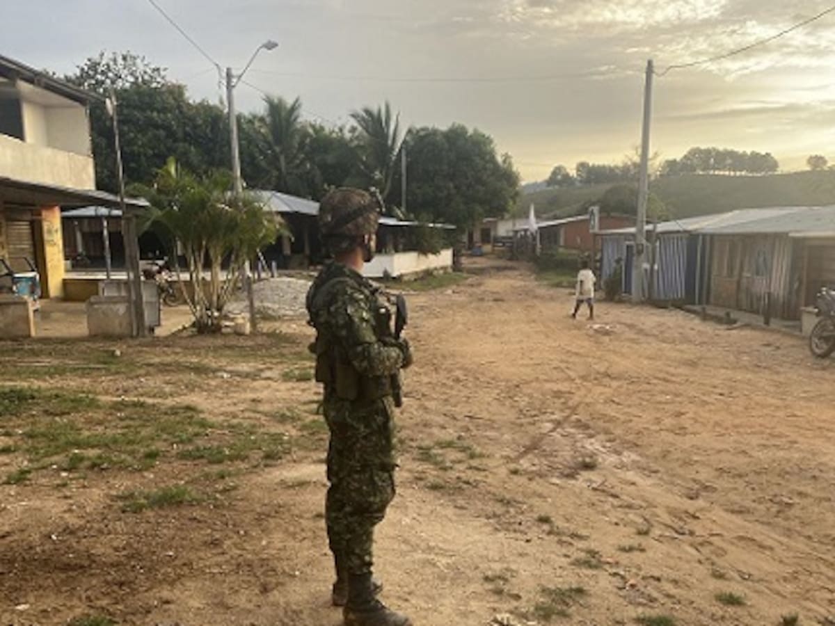 Pese al despliegue del Ejército ya son 30 las familias desplazadas de vereda Lejanías
