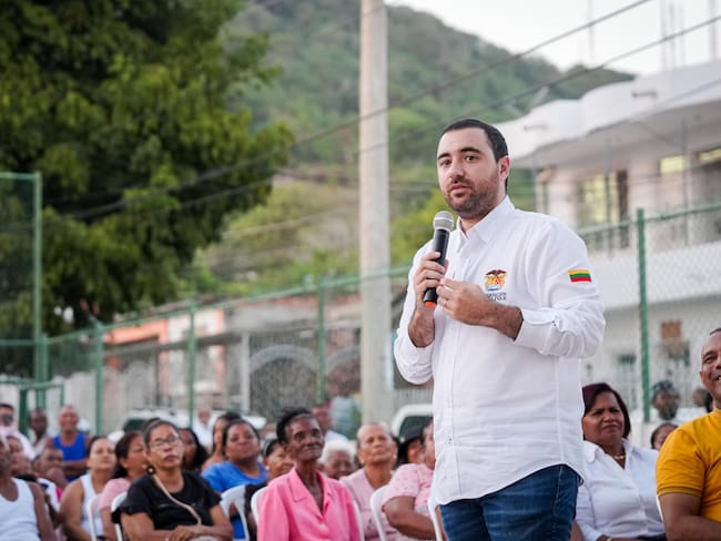 Gobernador Arana inicia programa de transformación comunitaria en Las Delicias y La Quinta