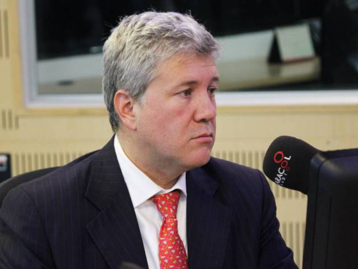 Ninguna fuerza va a querer cargar con el muerto del fracaso de la paz: Londoño