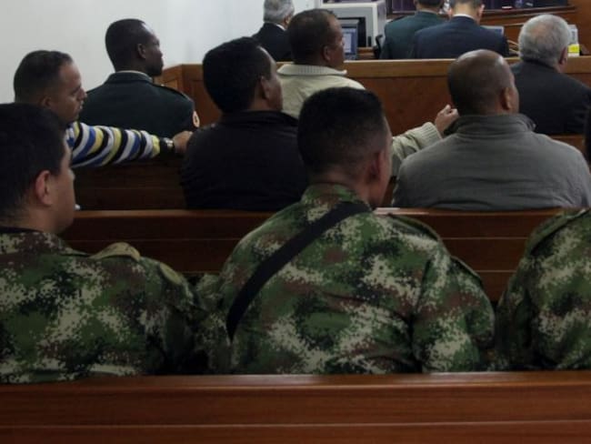 Fiscalía ordena captura de 20 oficiales del Ejército