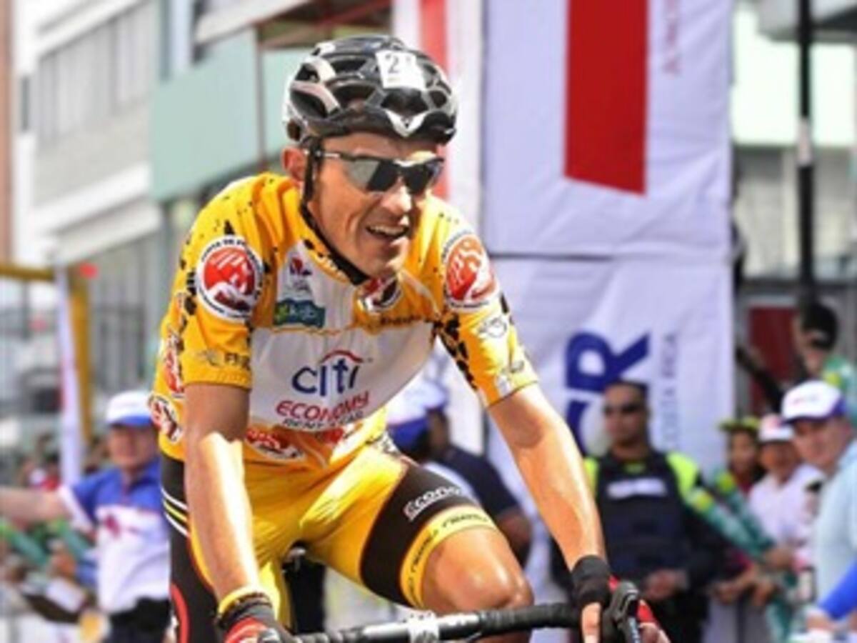 El colombiano Freddy Montaña ganó la Vuelta a Ecuador
