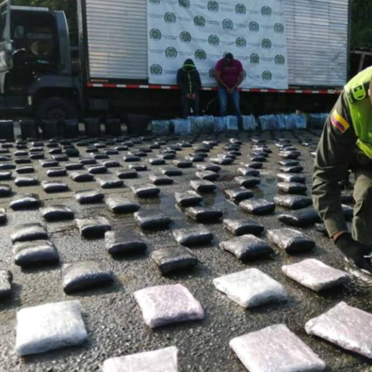 Incautan más de 400 kilogramos de marihuana en Pereira