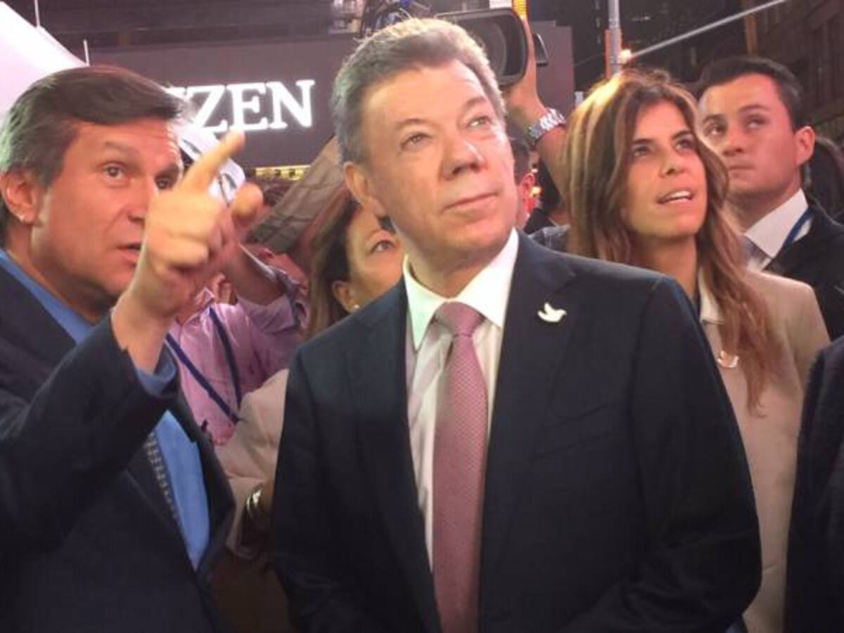 El presidente Santos promocionado en Times Square