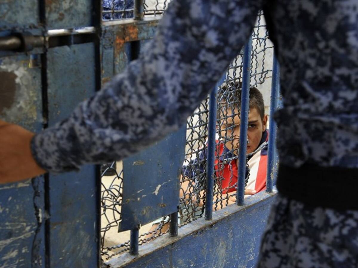 Investigan a guardia del Inpec que habría apostado y tomado con internos