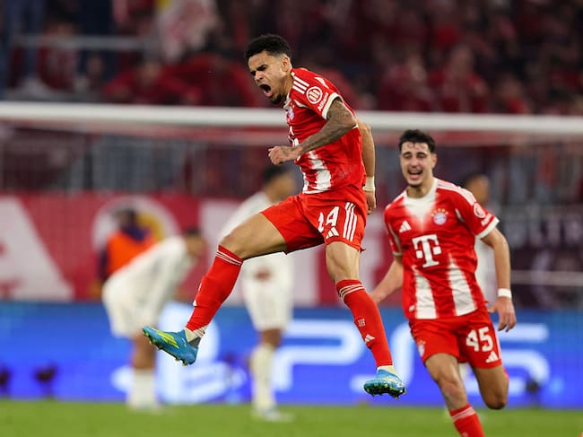 MUNICH, GERMANY - APRIL 15: Luis Diaz of Bayern Muenchen celebrates as he scores the goal 3:3 during the UEFA Champions League 2025/26 Quarter-Final Second Leg match between FC Bayern München and Real Madrid CF at Football Arena Munich on April 15, 2026 in Munich, Germany. (Photo by Stefan Matzke - sampics/Getty Images)