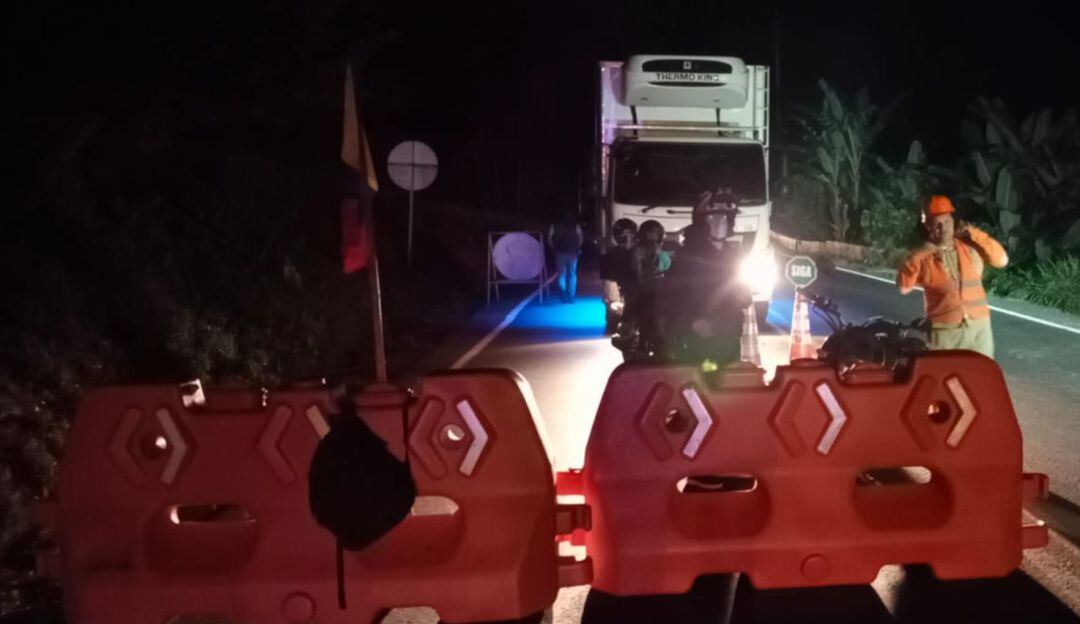Cierre de la vía Ibagué - Cajamarca 