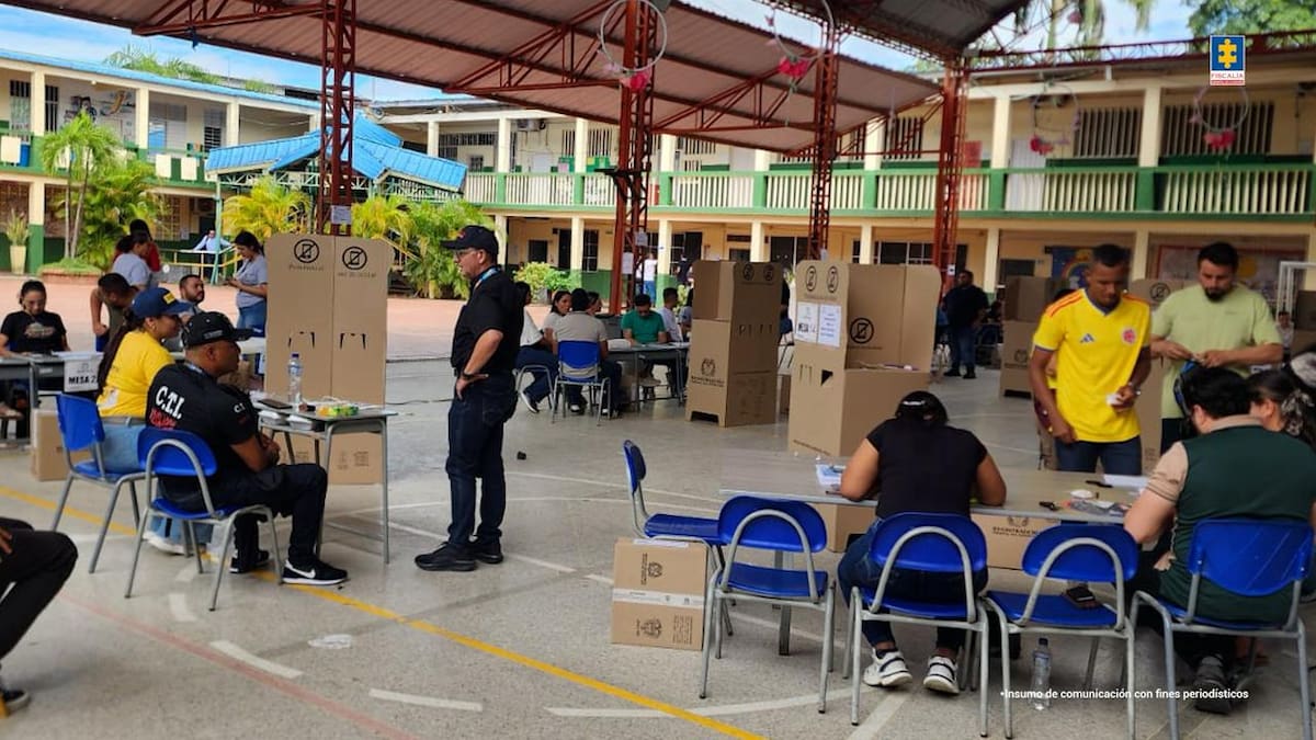 Ocho capturas y 10 noticias criminales por presuntos delitos electorales: Fiscalía