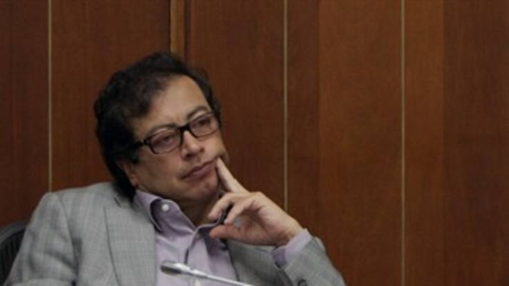 Procuraduría entregó formulario sobre destitución a Petro a la Cancillería